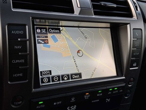 Used 2019 Lexus GX 460 Premium AWD/4WD image 16