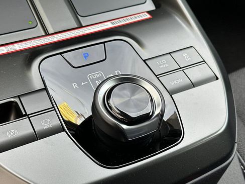 New 2026 Subaru Uncharted Premium FWD image 24