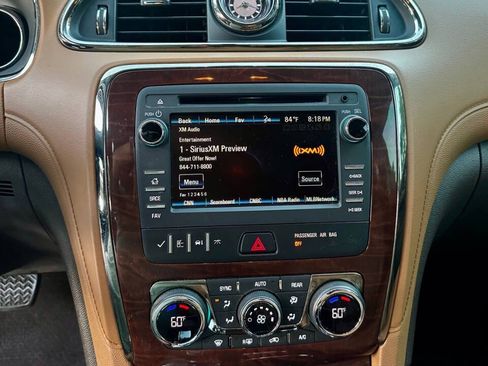Used 2017 Buick Enclave Leather AWD/4WD image 17