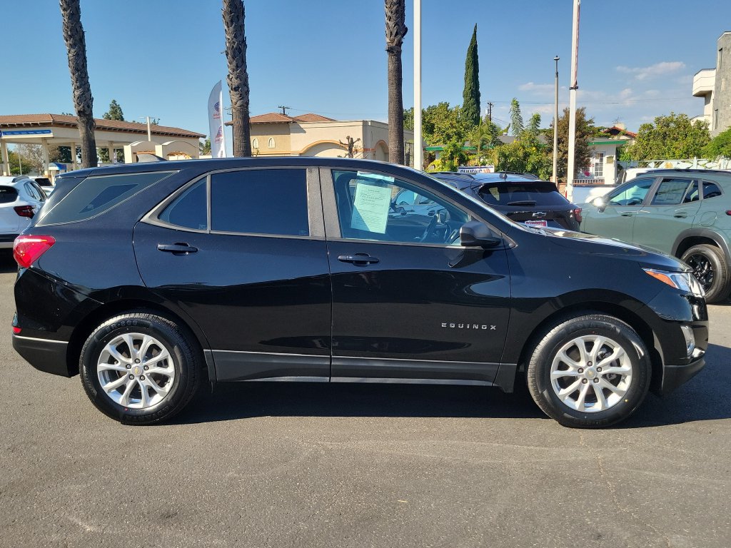 Used 2021 Chevrolet Equinox LS FWD image 30