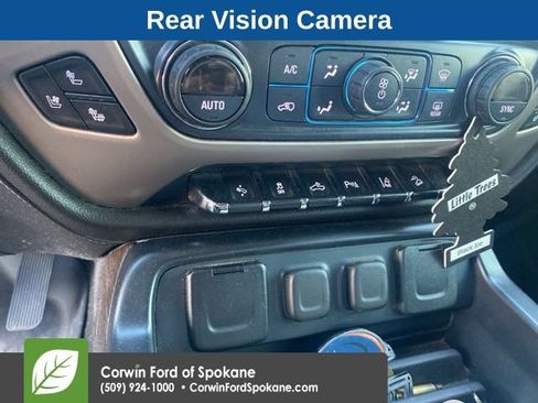 Used 2017 GMC Sierra 2500 Denali w/ Suspension Package, Off-Road image 13