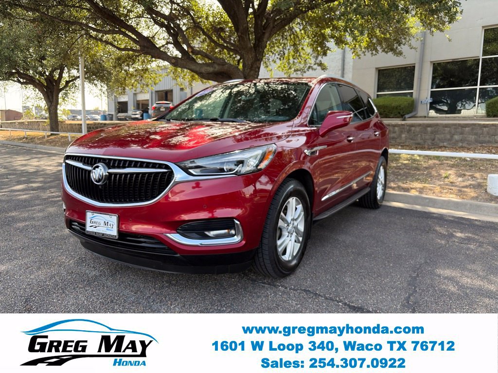 Used 2018 Buick Enclave Premium w/ LPO, Hit The Road Package AWD/4WD image 3
