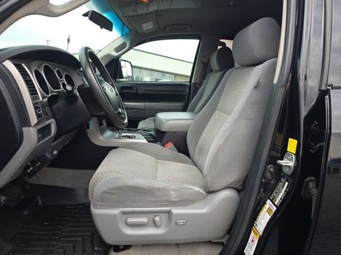 Used 2011 Toyota Tundra Grade w/ SR5 Pkg image 15