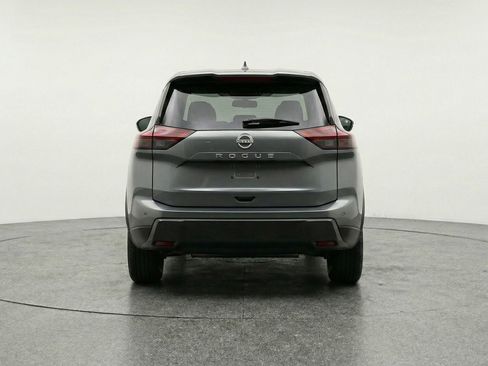 Used 2025 Nissan Rogue SV FWD image 7