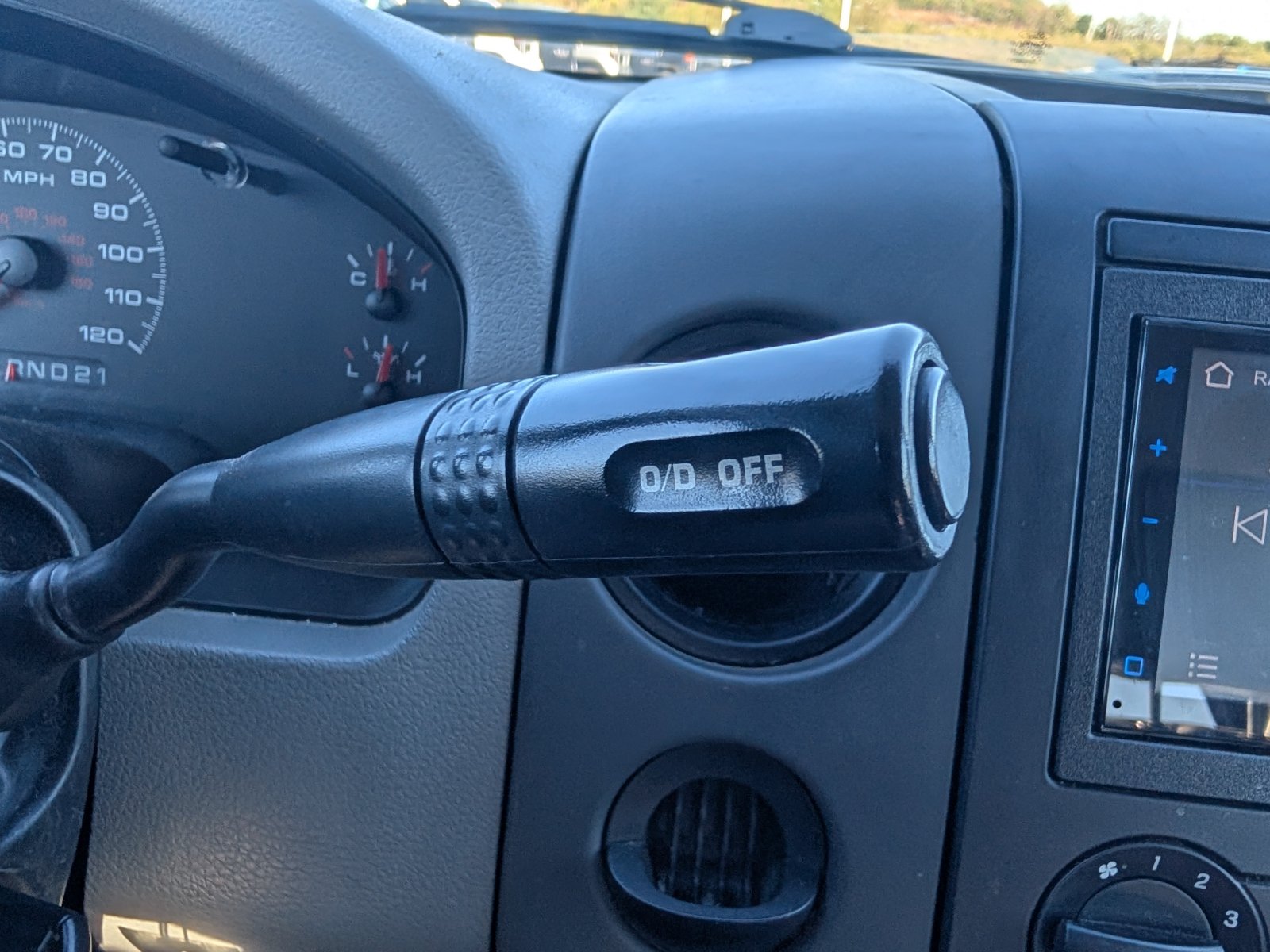 Used 2006 Ford F150 XL RWD image 9