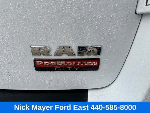 Used 2022 RAM ProMaster City Tradesman FWD image 11