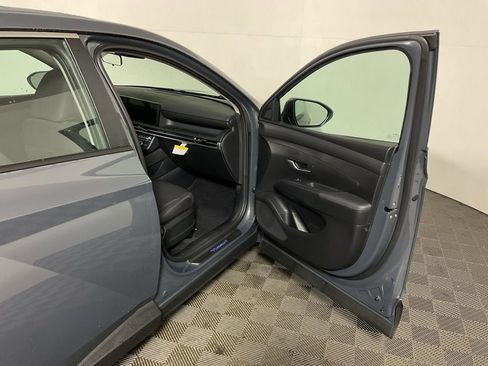 New 2026 Hyundai Tucson SE image 36