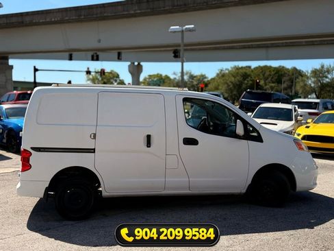 Used 2014 Nissan NV200 SV w/ Exterior Appearance Package FWD image 7