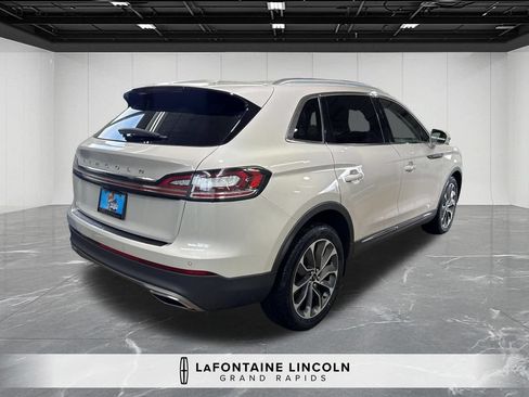 Certified 2023 Lincoln Nautilus Reserve AWD/4WD image 5