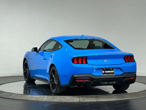 Used 2026 Ford Mustang GT Premium RWD image 7