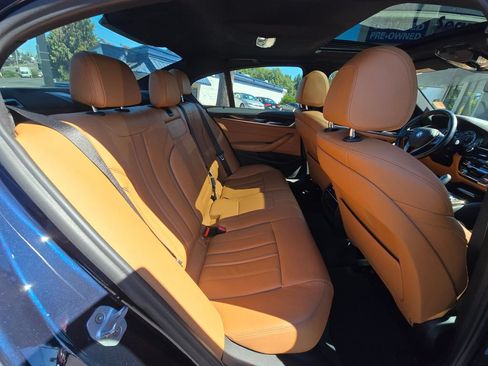 Used 2018 BMW 530e RWD image 12