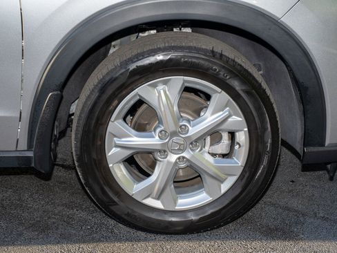 Certified 2023 Honda HR-V LX image 39