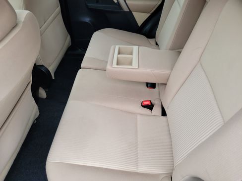 Used 2013 Toyota RAV4 XLE image 14