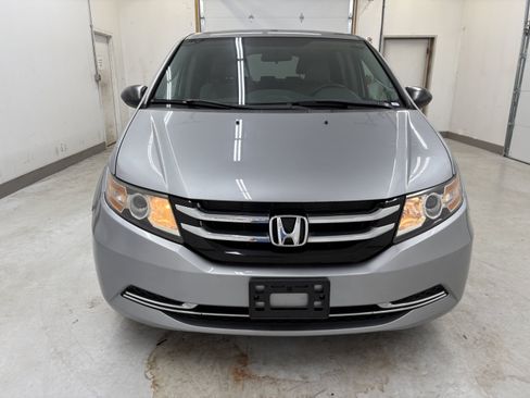Used 2016 Honda Odyssey LX image 6