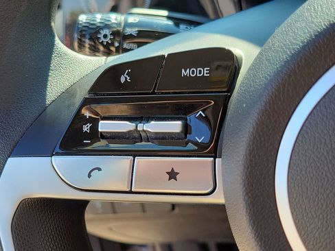 Used 2024 Hyundai Elantra SEL image 20