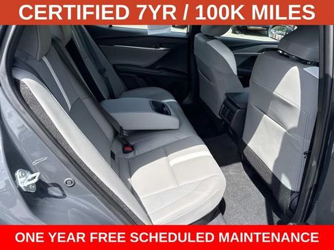 Used 2025 Toyota Camry SE FWD image 11
