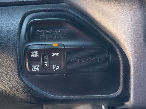 Used 2024 RAM 2500 Big Horn w/ Off Road Package AWD/4WD image 21