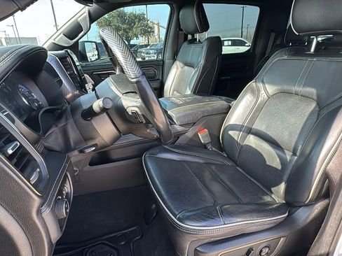 Used 2020 RAM 1500 Limited image 14