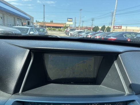 Used 2010 Honda Crosstour EX-L image 21
