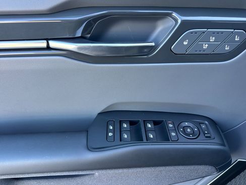 New 2026 Kia EV9 Land w/ Nightfall Edition Package image 11