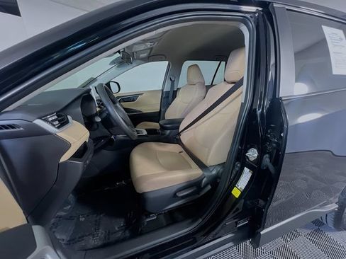 Used 2025 Toyota RAV4 LE FWD image 14