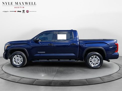 Used 2022 Toyota Tundra SR5 w/ Convenience Package RWD image 13