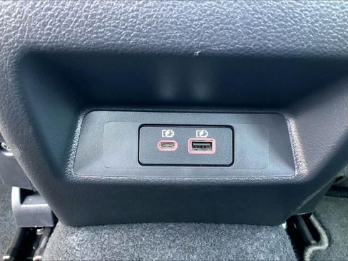 Used 2025 Nissan Altima 2.5 SV FWD image 28