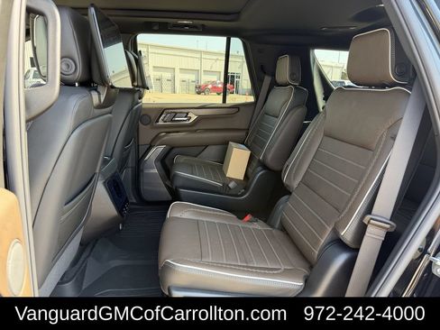 New 2026 GMC Yukon Denali Ultimate AWD/4WD image 25