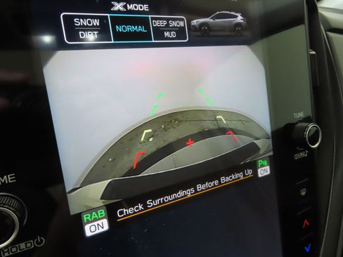 Used 2025 Subaru Crosstrek 2.5i Limited w/ Crosstrek Mirror Package image 21