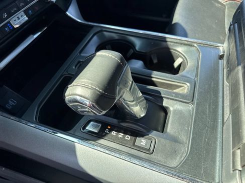 Used 2022 Ford F150 Lariat AWD/4WD image 18