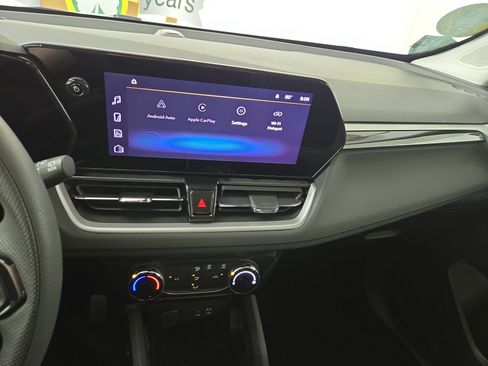 Certified 2025 Chevrolet TrailBlazer LT FWD image 21