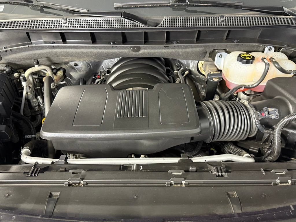 Used 2026 Chevrolet Suburban Premier AWD/4WD image 20