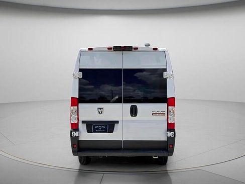 Used 2020 RAM ProMaster 2500 FWD image 5
