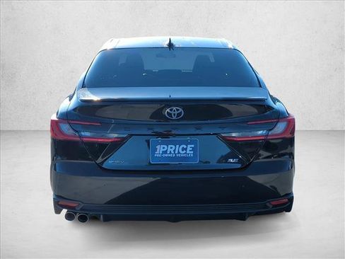 Certified 2026 Toyota Camry SE FWD image 6
