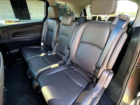 Used 2023 Honda Odyssey Touring image 24