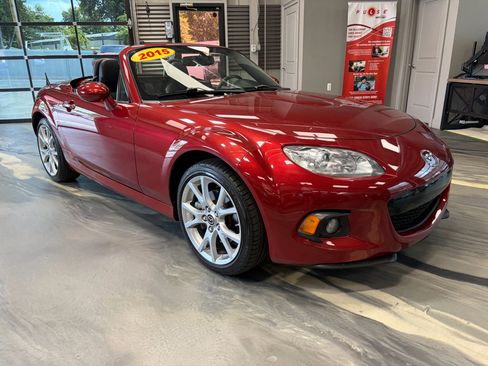 Used 2015 MAZDA MX-5 Miata Grand Touring RWD image 1
