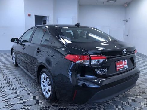 Used 2025 Toyota Corolla LE image 12