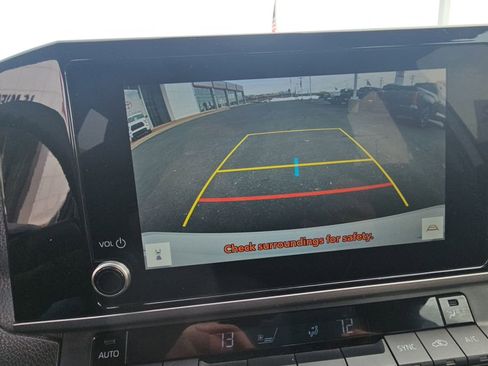 Certified 2025 Toyota Camry LE w/ Convenience Package image 17