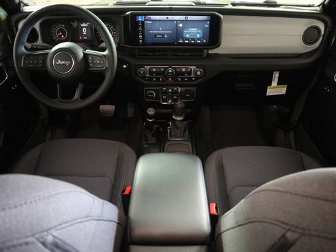 New 2026 Jeep Gladiator Sport image 15