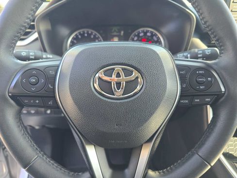 Certified 2020 Toyota RAV4 XLE w/ XLE Grade Weather Package AWD/4WD image 23