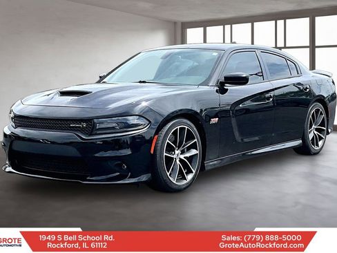 Used 2018 Dodge Charger R/T Scat Pack RWD image 1