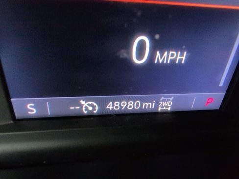 Certified 2021 Chevrolet Tahoe LT image 24