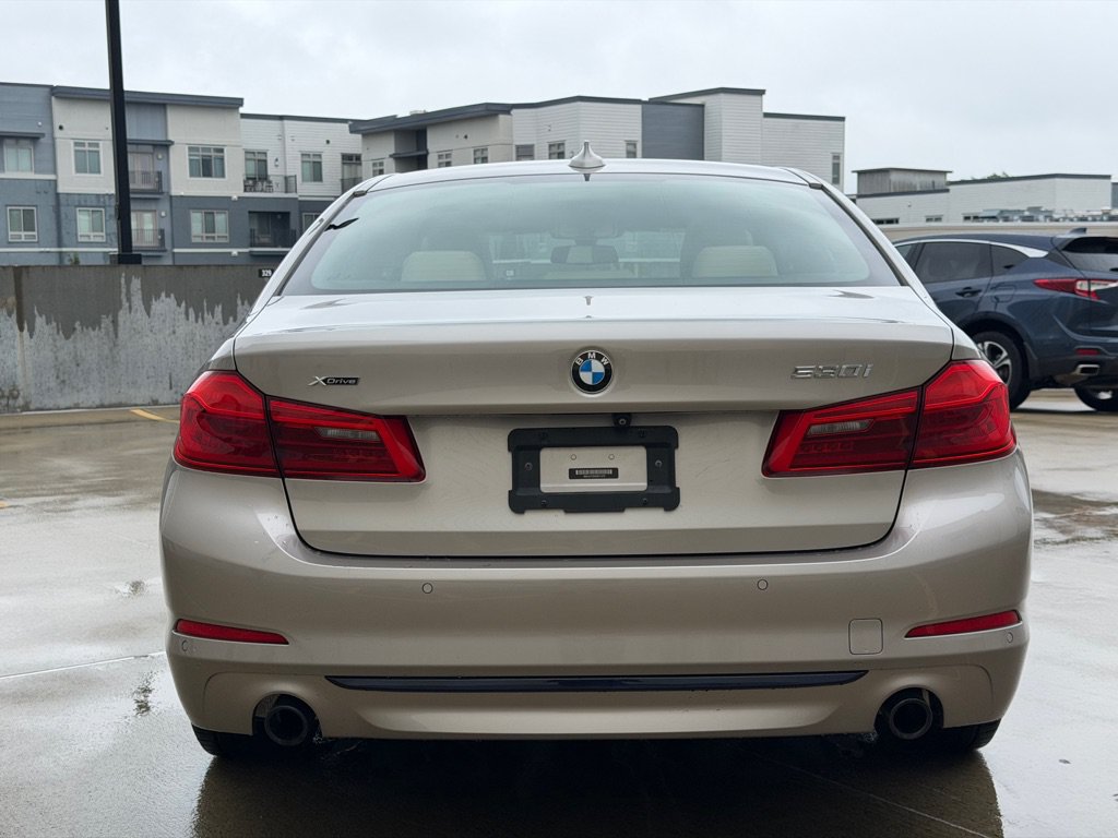 Used 2019 BMW 530i xDrive AWD/4WD image 4