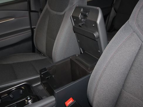 New 2026 Ford Explorer Active AWD/4WD image 15