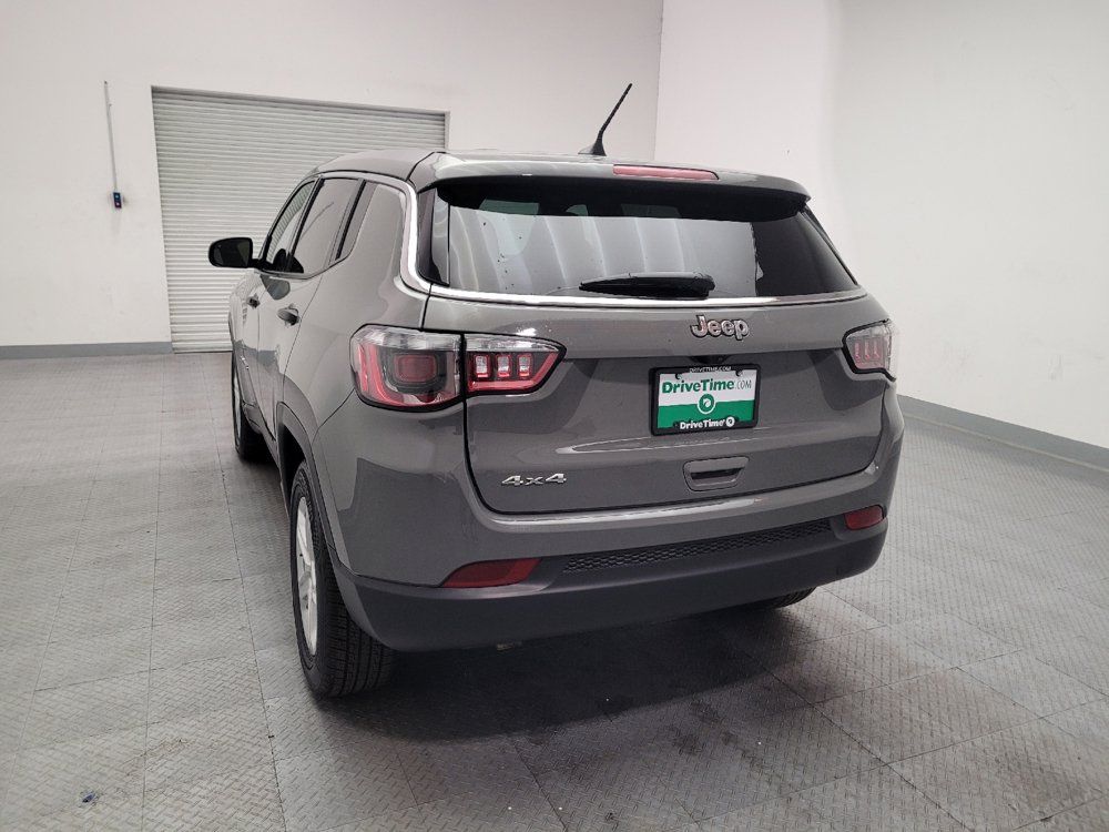 Used 2024 Jeep Compass Sport AWD/4WD image 6