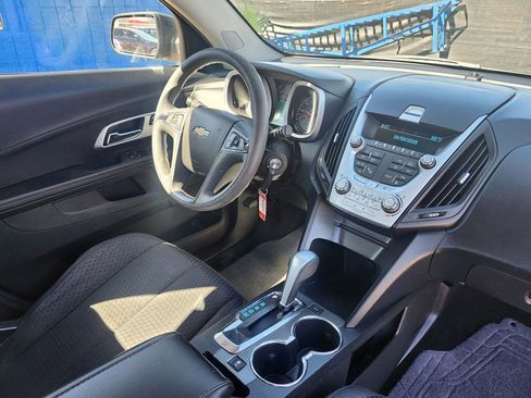 Used 2015 Chevrolet Equinox LS image 21