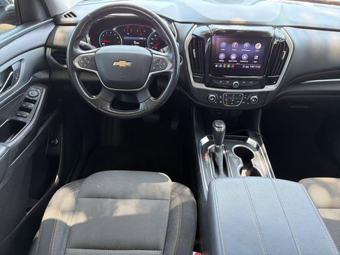 Certified 2020 Chevrolet Traverse LT FWD image 28