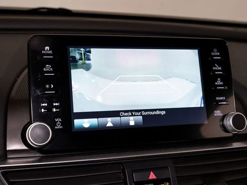 Used 2022 Honda Accord Sport image 13