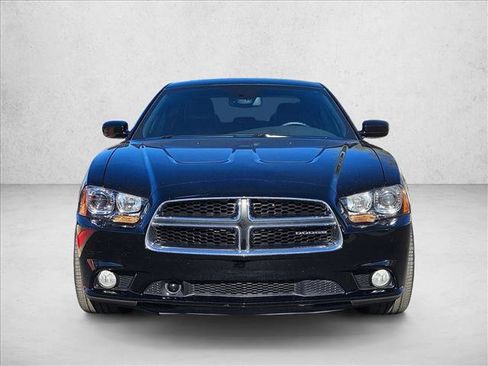 Used 2011 Dodge Charger R/T image 2