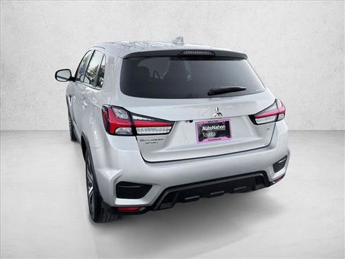 Used 2024 Mitsubishi Outlander Sport SE image 5